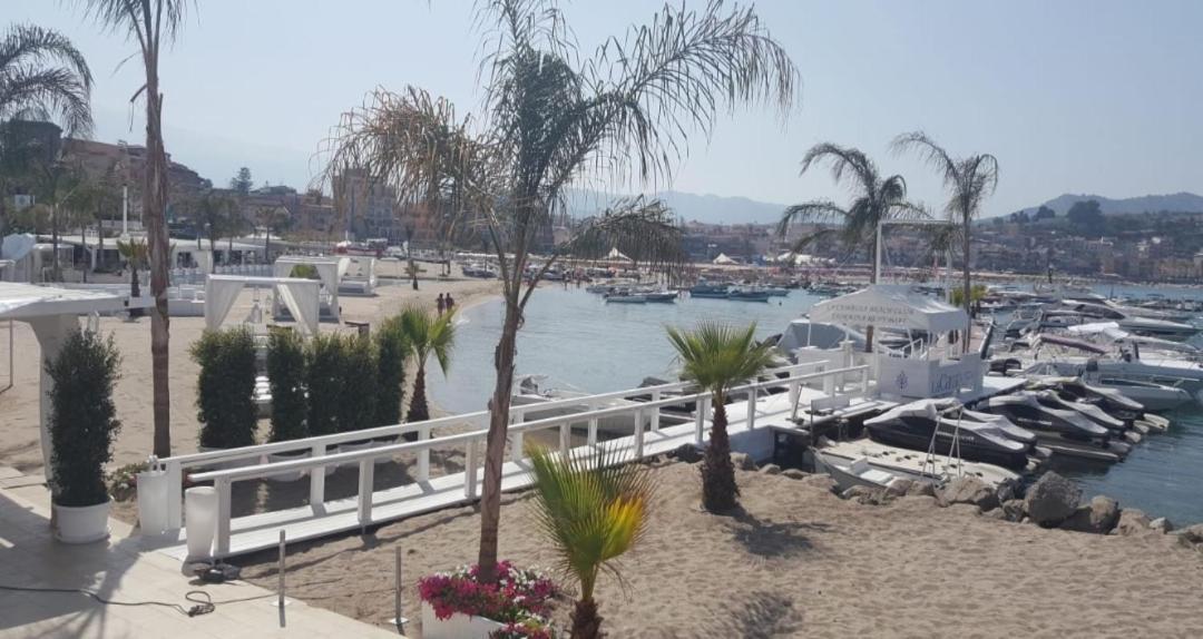 Janeta Panoramic Loft Apartment Giardini Naxos Ngoại thất bức ảnh
